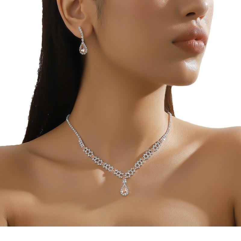 Tear Drop  Necklace Set